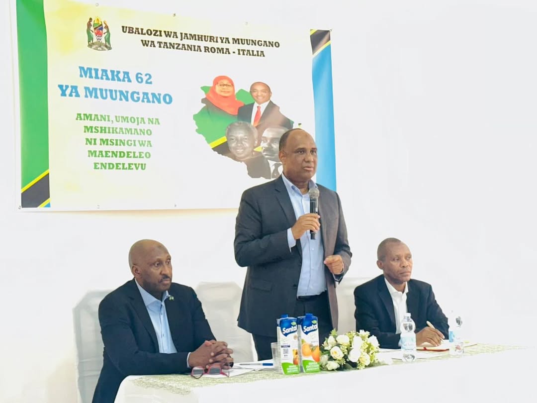 100 Tanzanians celebrate the 62nd Union Anniversary in Naples, Italy