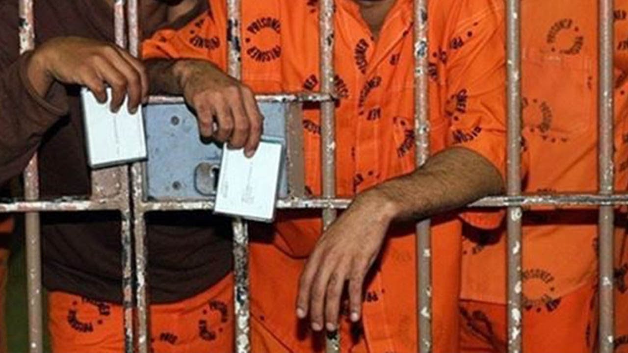 President pardons 1,369 inmates on Union Day