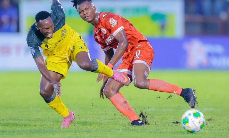 Simba SC squander two-goal lead as Young Africans fight back for 2-2 draw in Dar es Salaam derby — image 3