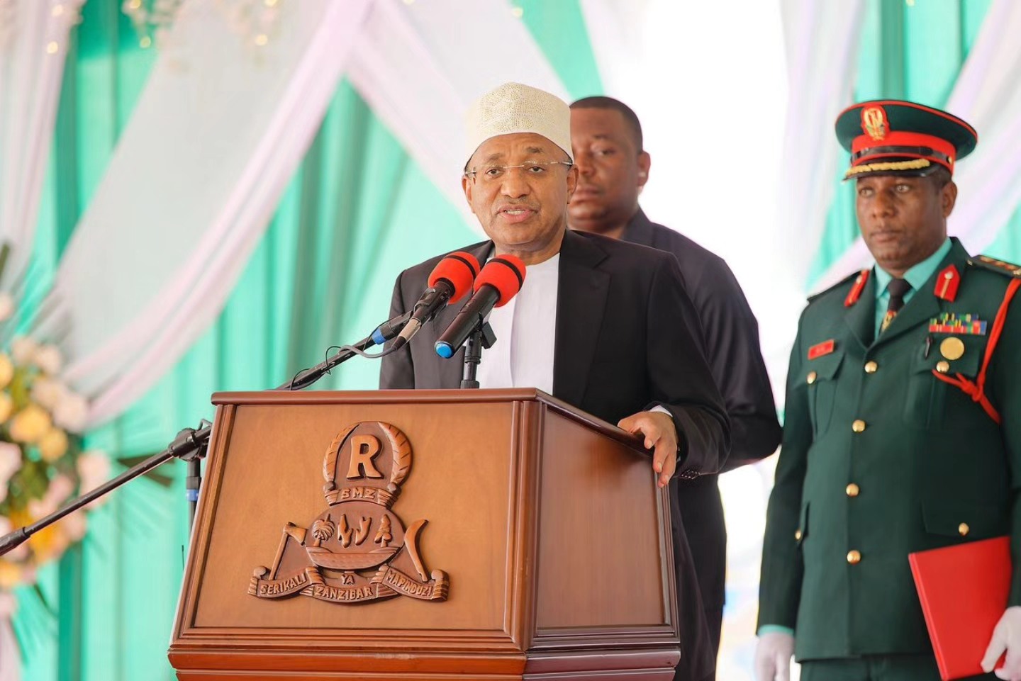 Mwinyi stresses unity, peace