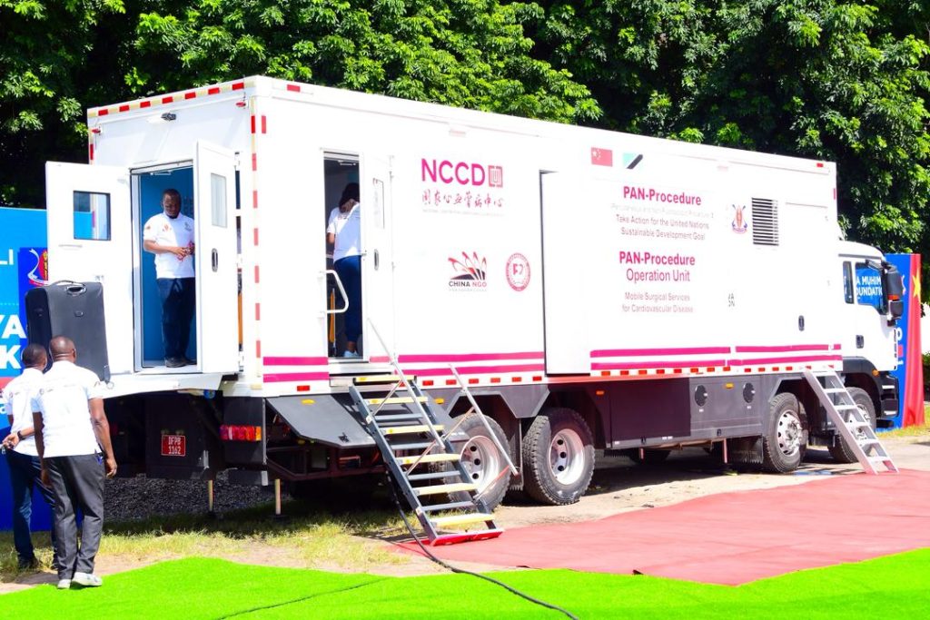 Mobile surgical operation unit for cardiovascular diseases handed over ...