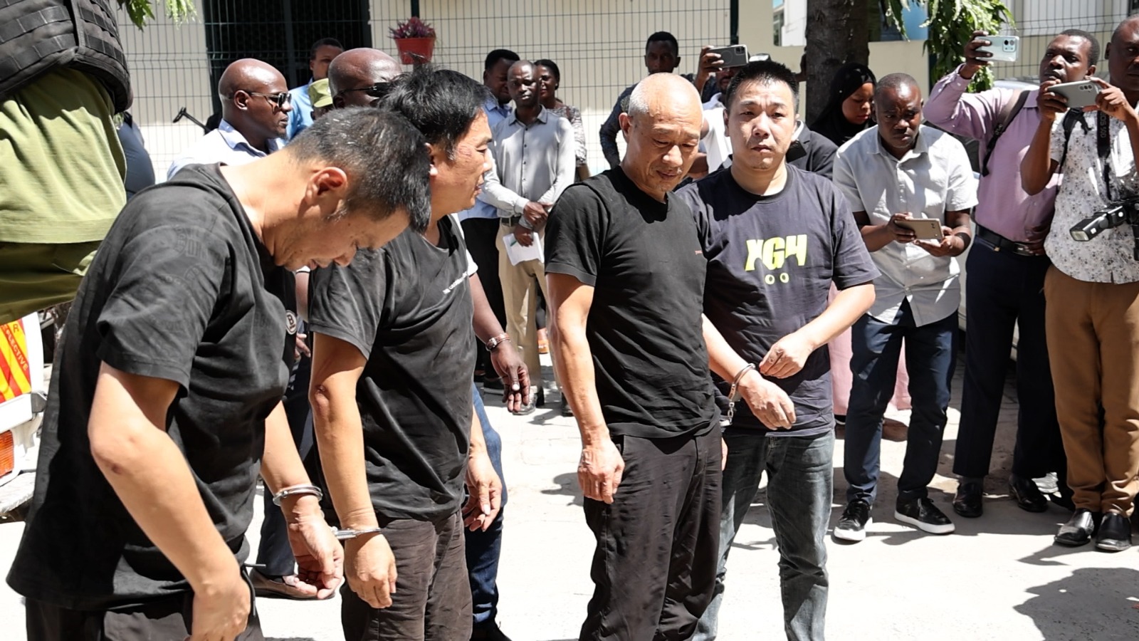 Dar Police nab four Chinese nationals for kidnapping their fellow businessmen