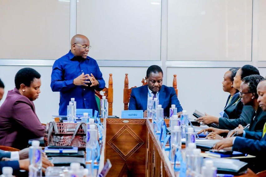 Govt tackles justice system gaps in reform talks