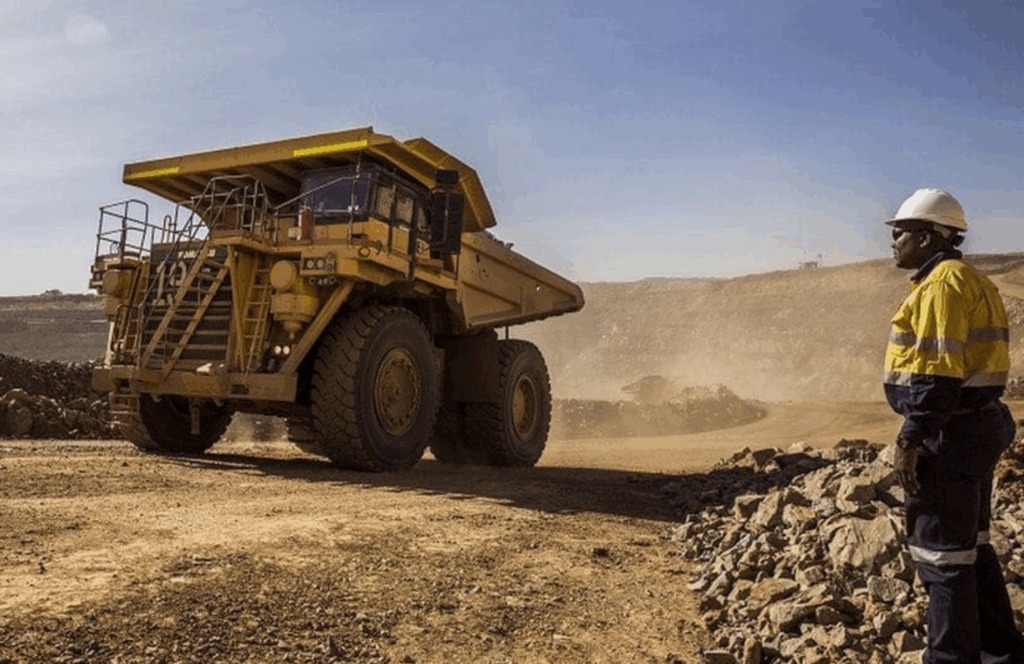 Mining powers past Vision 2025 goal, revenue tops 1tri/-