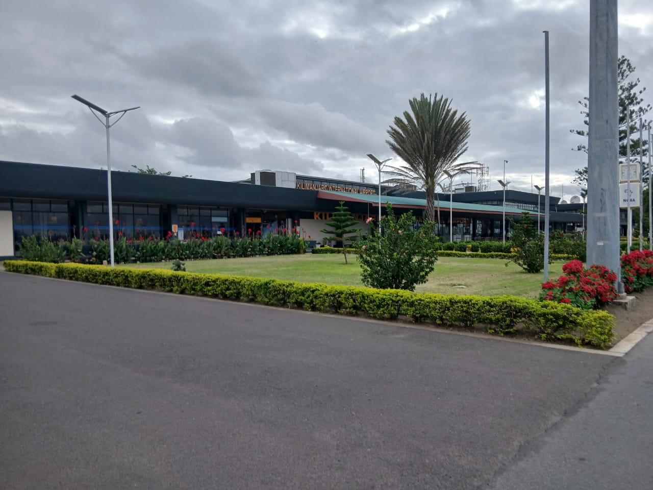 Tanzania upgrades aircraft maintenance capacity at KIA