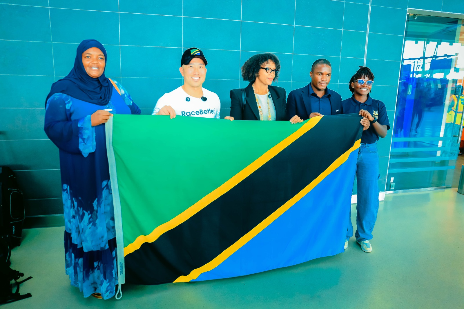 Tanzania receives International coaching programme to boost swimming standards