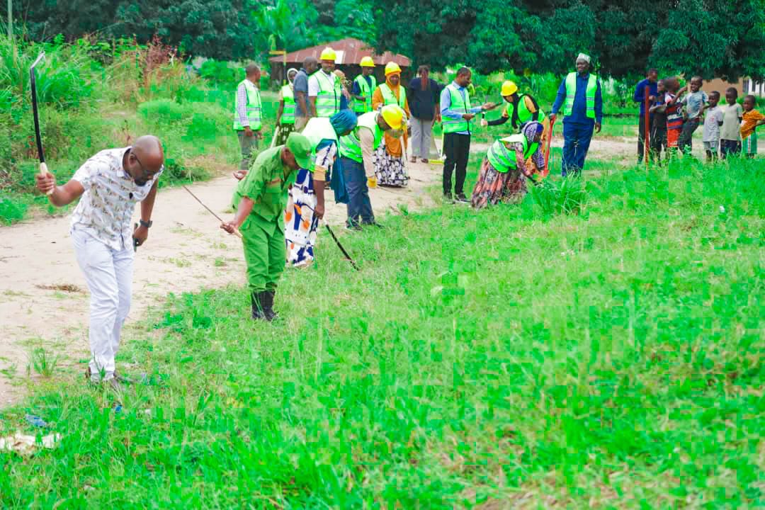 TARURA launches CBRM project to ensure 15,000km of roads are passable in rainy seasons