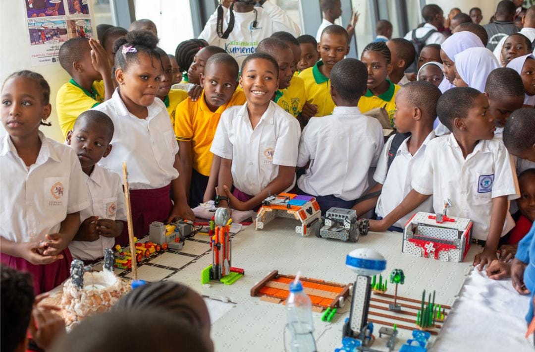 COSTECH commends Tanzanian students’ remarkable innovation in science and technology
