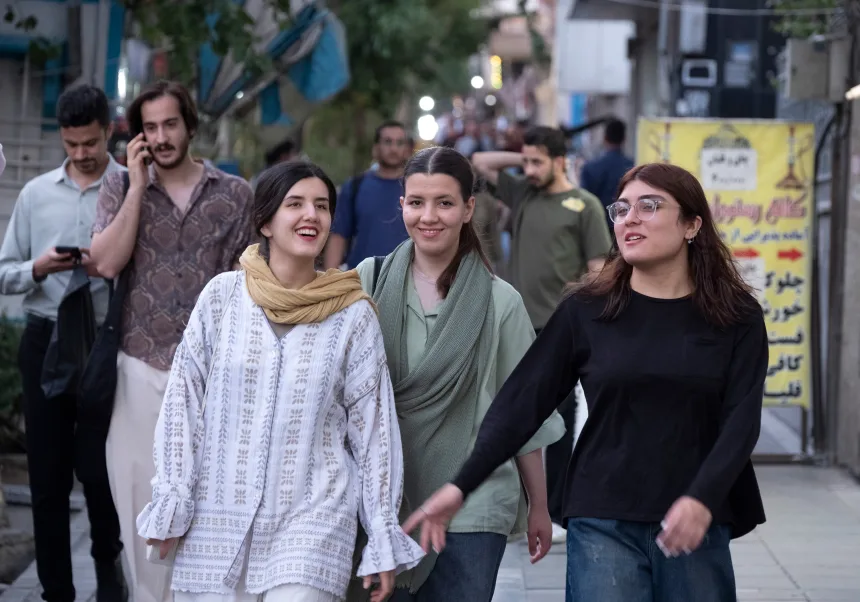 Iranian women defy efforts by hardliners to enforce wearing of hijab