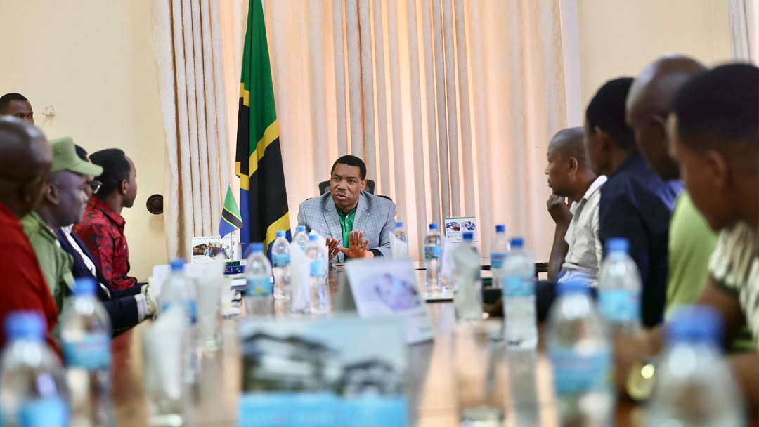 Leaders of bus, truck drivers call off the two-day strike after talks with PM Nchemba