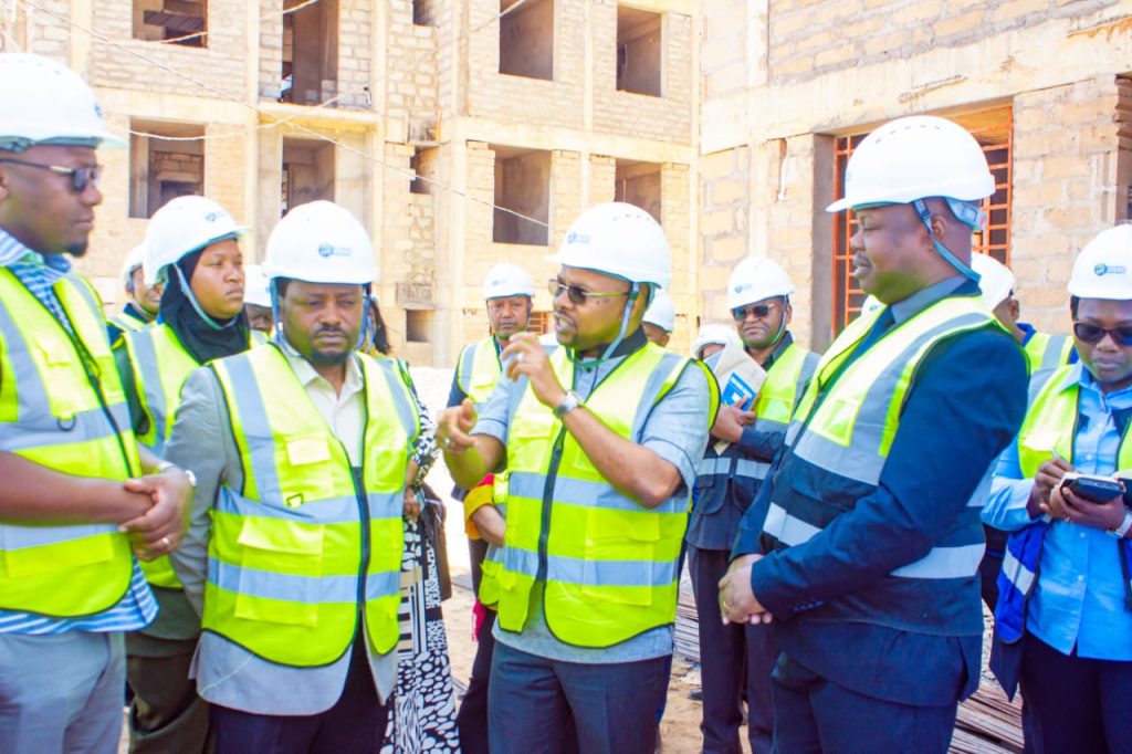 MPs push land bank to ease public servants’ housing shortage