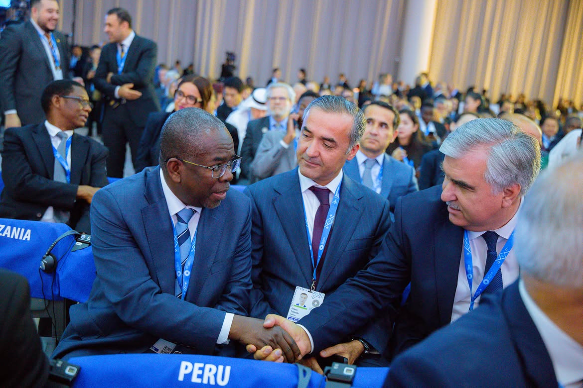 Tanzania holds talks with IMF, World Bank on infrastructure development, adding value to natural resources