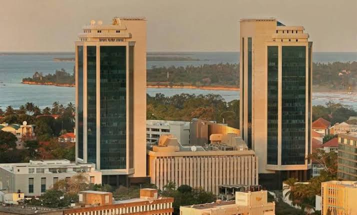 Shilling holds firm as bank rates differ